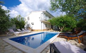Villa Jakov